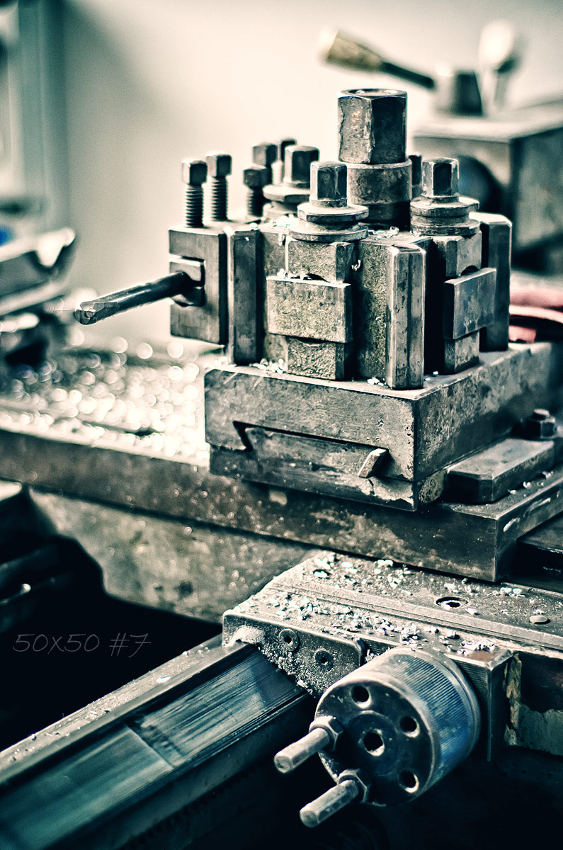50×50 #7 The&nbsp;machinery